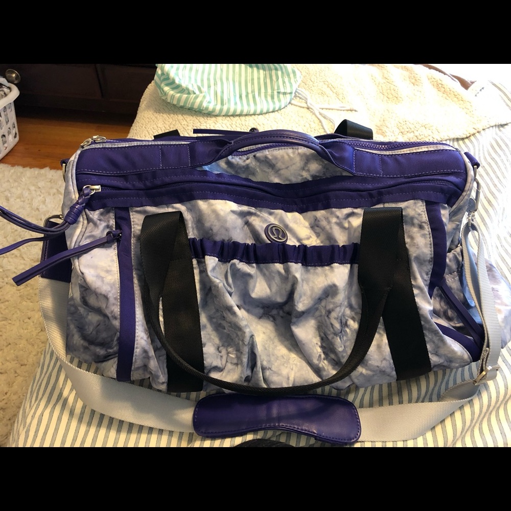 Lululemon gym day bag